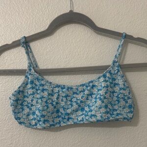 PacSun Blue & White Floral Bikini Top